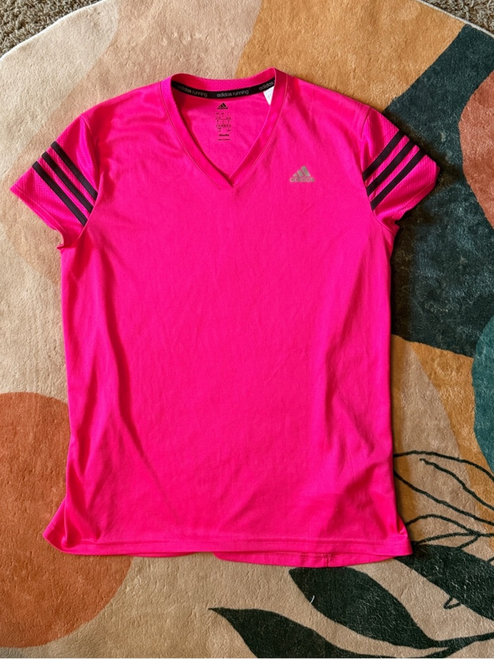 Adidas running short sleeve top. Women’sLRG